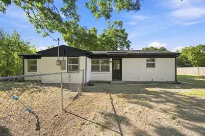 703 Casa Linda Street, Ennis, TX 75119 - Photo 23