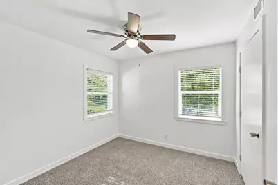 703 Casa Linda Street, Ennis, TX 75119 - Photo 19