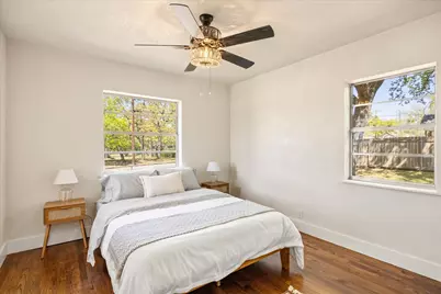 201 E 3rd Street, Weatherford, TX 76086 - Photo 17