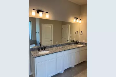 173 Crenshaw Court, Stephenville, TX 76401 - Photo 13