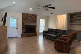 925 Reeves St, Abilene, TX 79602 - Photo 3