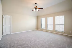 2613 Los Olivos Ln, Fort Worth, TX 76131 - Photo 13