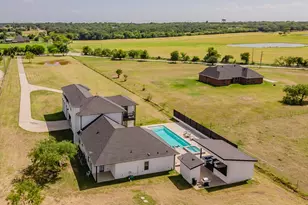 616 County Rd 903, Cleburne, TX 76033 - Photo 31