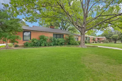 3617 W Seminary Drive, Fort Worth, TX 76109 - Photo 17