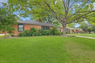 3617 W Seminary Dr, Fort Worth, TX 76109 - Photo 17