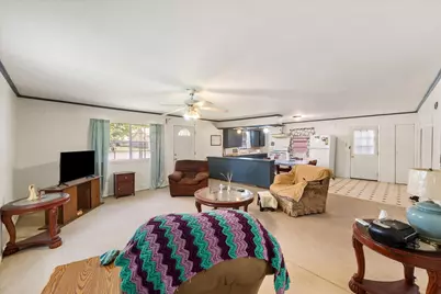 1715 W 10th Avenue, Corsicana, TX 75110 - Photo 5