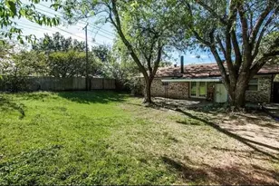 6404 Moonglow Ln, Watauga, TX 76148 - Photo 7