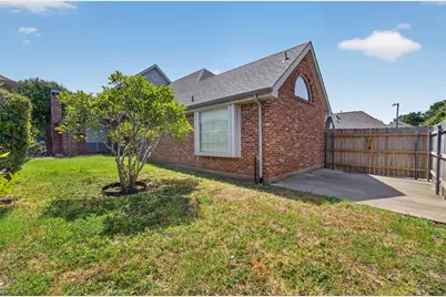 1037 McCoy Drive, Irving, TX 75062 - Photo 21