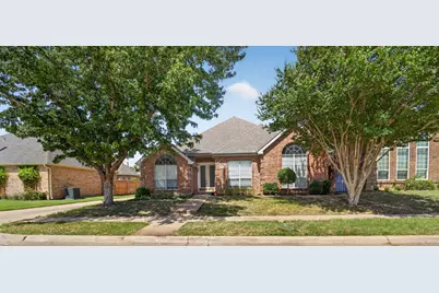 1037 McCoy Drive, Irving, TX 75062 - Photo 1