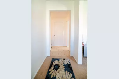 27 W Townhouse Lane, Grand Prairie, TX 75052 - Photo 5