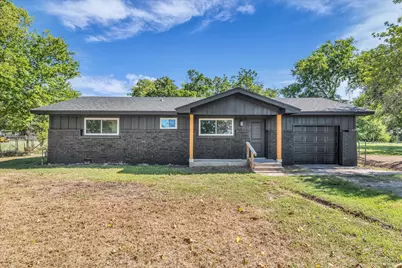 700 4th Street, Bruceville Eddy, TX 76524 - Photo 1