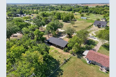 700 4th Street, Bruceville Eddy, TX 76524 - Photo 19