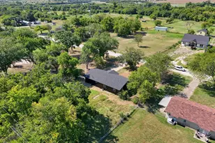 700 4th St, Bruceville Eddy, TX 76524 - Photo 19