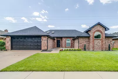 3425 Dorchester Drive, Bedford, TX 76021 - Photo 3