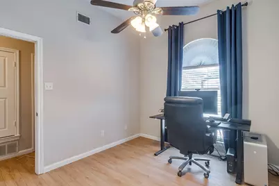 3425 Dorchester Drive, Bedford, TX 76021 - Photo 31