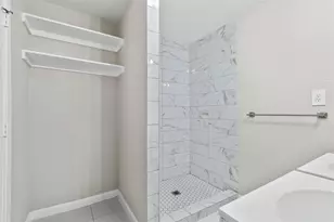 2336 Glencrest Dr, Fort Worth, TX 76119 - Photo 15