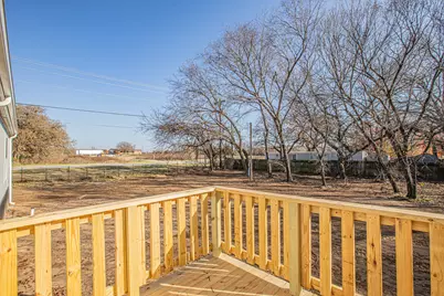 101 Kelly Court, Azle, TX 76020 - Photo 25