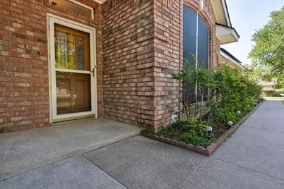 213 Diamond Oaks Drive, Hudson Oaks, TX 76087 - Photo 5
