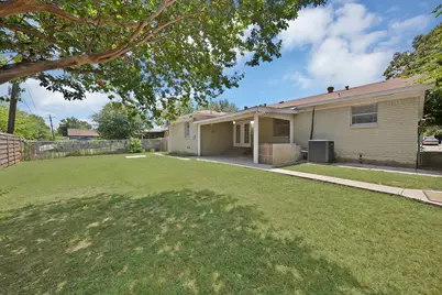 8533 Blossom Lane, Dallas, TX 75227 - Photo 35