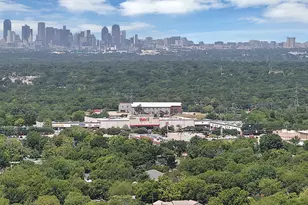 8533 Blossom Ln, Dallas, TX 75227 - Photo 11
