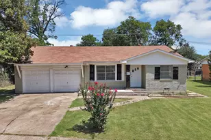 8533 Blossom Ln, Dallas, TX 75227 - Photo 1
