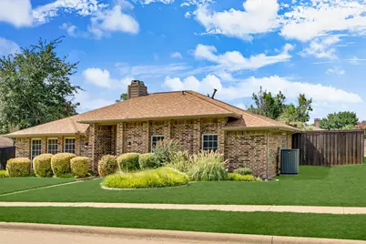 1208 Fox Hollow Drive, Carrollton, TX 75007 - Photo 5