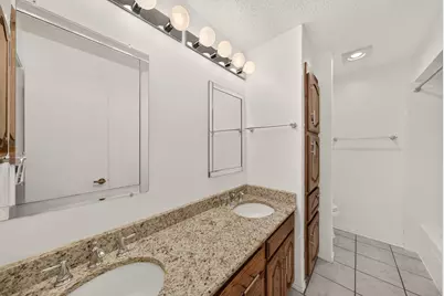 1208 Fox Hollow Drive, Carrollton, TX 75007 - Photo 23