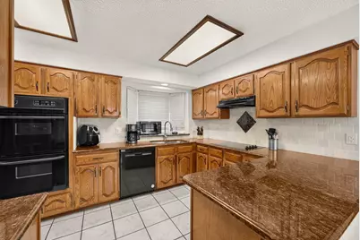 1208 Fox Hollow Drive, Carrollton, TX 75007 - Photo 13