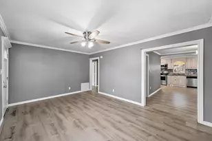 320 N 36th St, Corsicana, TX 75110 - Photo 5