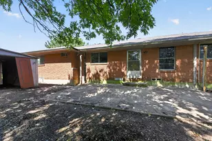 926 SE 5th St, Grand Prairie, TX 75051 - Photo 27