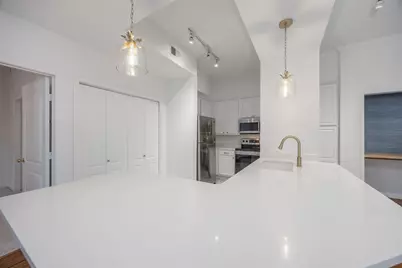 3225 Turtle Creek Boulevard #226, Dallas, TX 75219 - Photo 5
