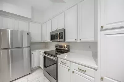 3225 Turtle Creek Boulevard #226, Dallas, TX 75219 - Photo 5