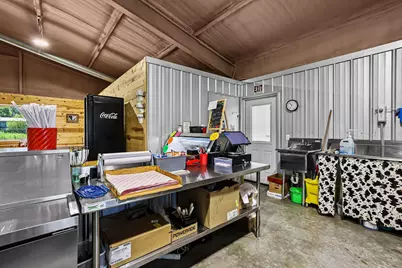 453 Depot St, Deport, TX 75435 - Photo 11