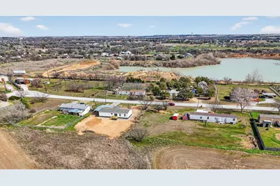 309 Rhett Court, Aurora, TX 76078 - Photo 35
