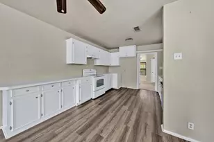 1404 E Tennie St, Gainesville, TX 76240 - Photo 21