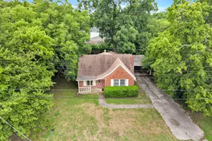1404 E Tennie St, Gainesville, TX 76240 - Photo 5
