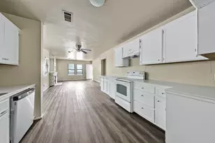 1404 E Tennie St, Gainesville, TX 76240 - Photo 23
