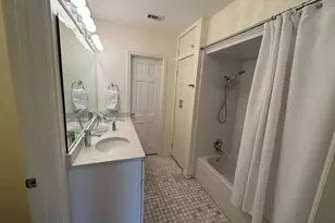 4641 Belclaire Ave, Highland Park, TX 75209 - Photo 17