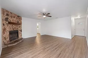 1206 Hemphill Dr, Cleburne, TX 76033 - Photo 7