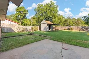 1206 Hemphill Dr, Cleburne, TX 76033 - Photo 21
