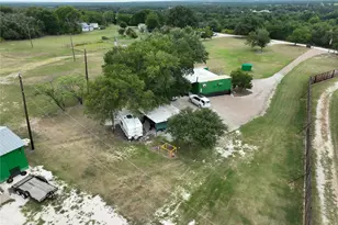 109 Pr 2400, Iredell, TX 76649 - Photo 5