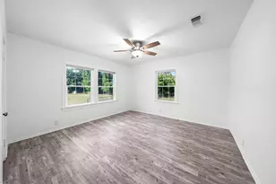 1409 Cedar St, Bonham, TX 75418 - Photo 7