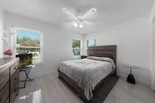 2546 Havenhurst St, Farmers Branch, TX 75234 - Photo 13