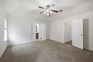 5828 Pearl Oyster Ln, Fort Worth, TX 76179 - Photo 9
