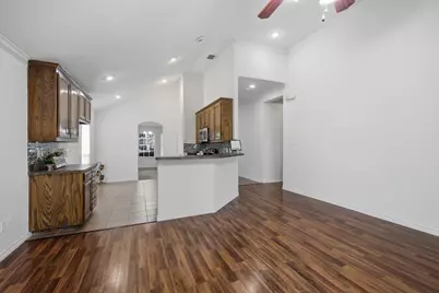 5828 Pearl Oyster Lane, Fort Worth, TX 76179 - Photo 5