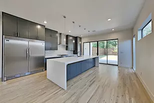 4633 Manett St, Dallas, TX 75204 - Photo 9