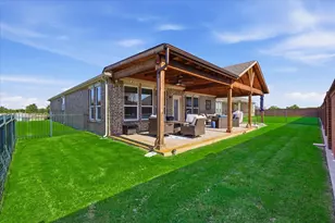 8870 Silent River Rd, Frisco, TX 75036 - Photo 27
