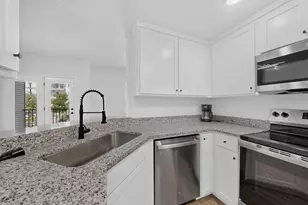 5325 Bent Tree Forest Dr, Dallas, TX 75248 - Photo 11