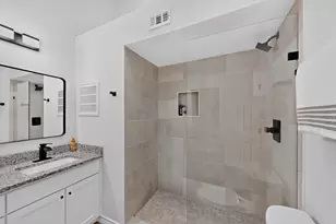 5325 Bent Tree Forest Dr, Dallas, TX 75248 - Photo 23