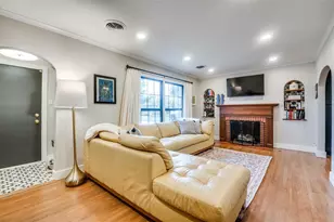 2127 Leander Dr, Dallas, TX 75211 - Photo 3